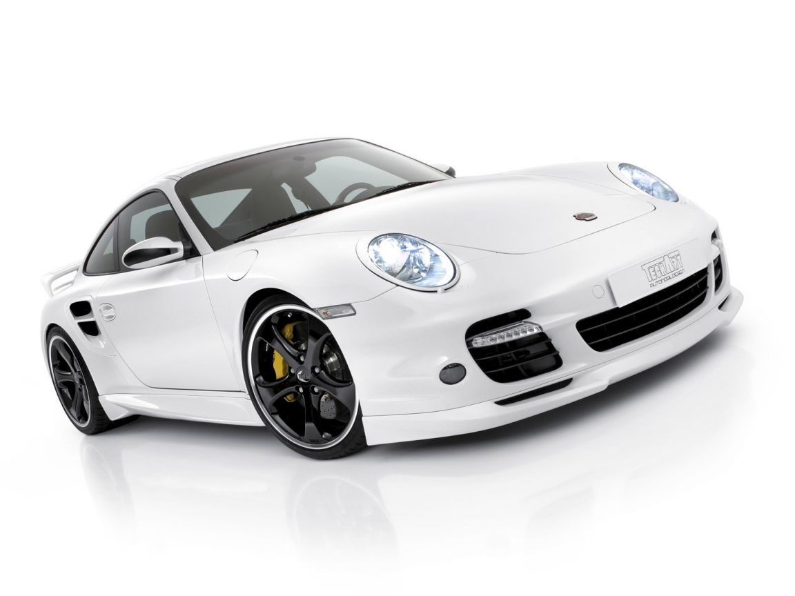 911 Turbo White Front Side View Wallpaper 1152x864