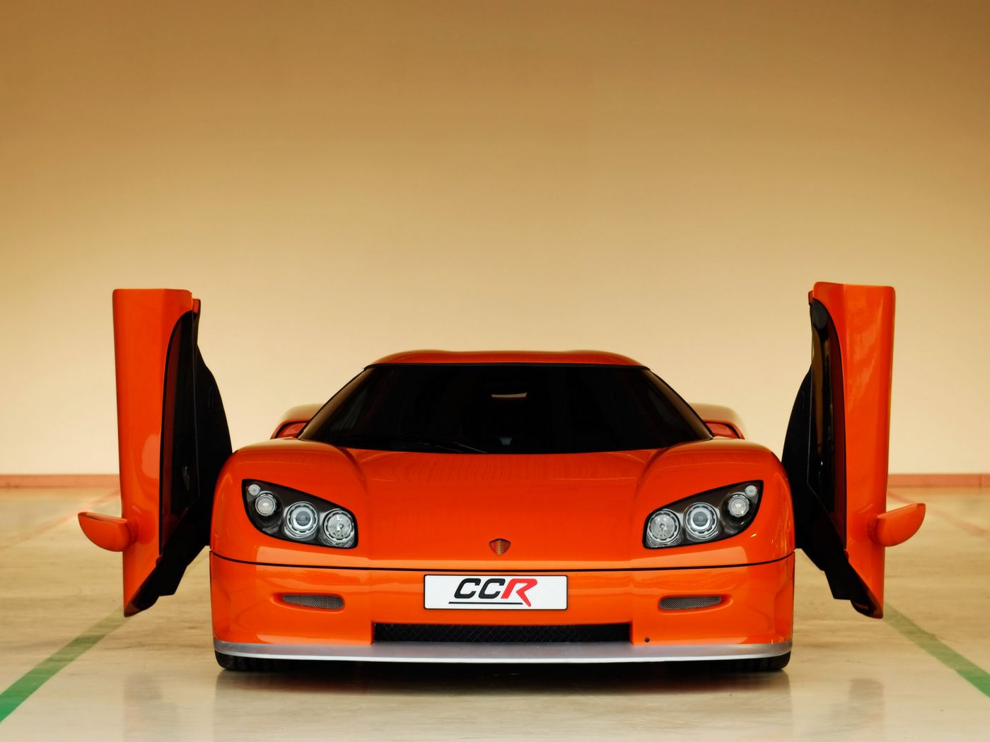 Ccr Orange Front Doors Open Wallpaper 1400x1050