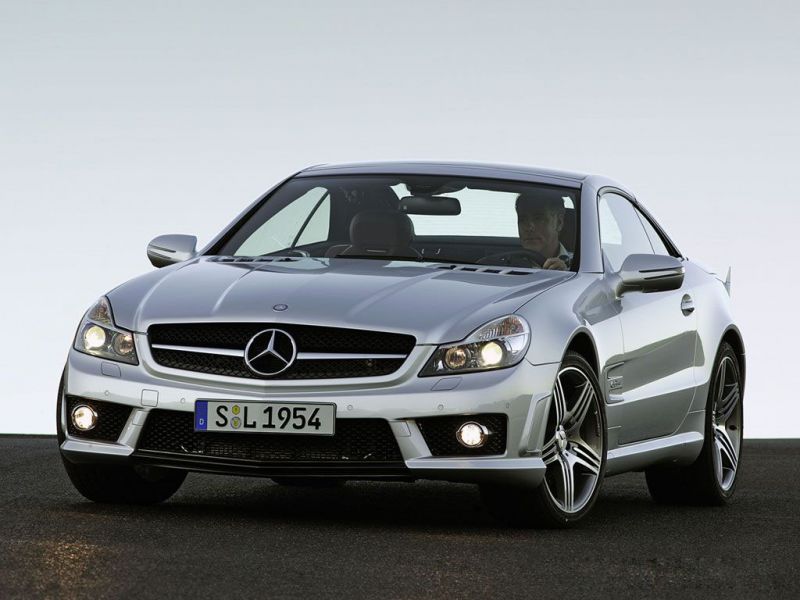 Cls 63 Amg Silver Front Angle Wallpaper 800x600