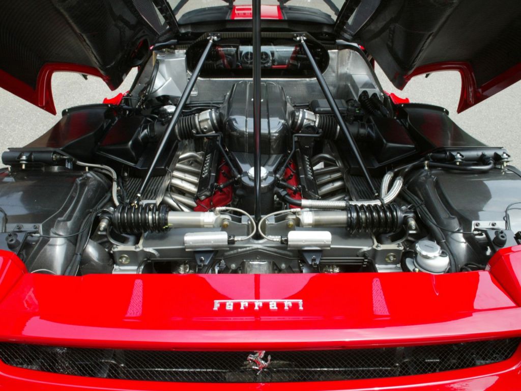 Enzo Engine View Wallpaper 1024x768