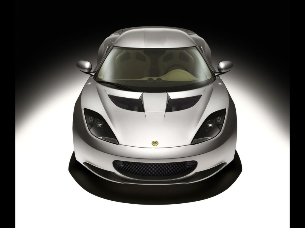 Evora Silver Front High Angle Wallpaper 1024x768