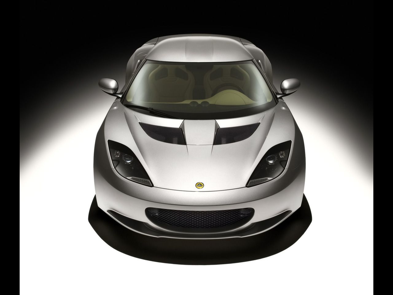 Evora Silver Front High Angle Wallpaper 1280x960