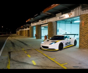 Evora White Endurance Racer Wallpaper