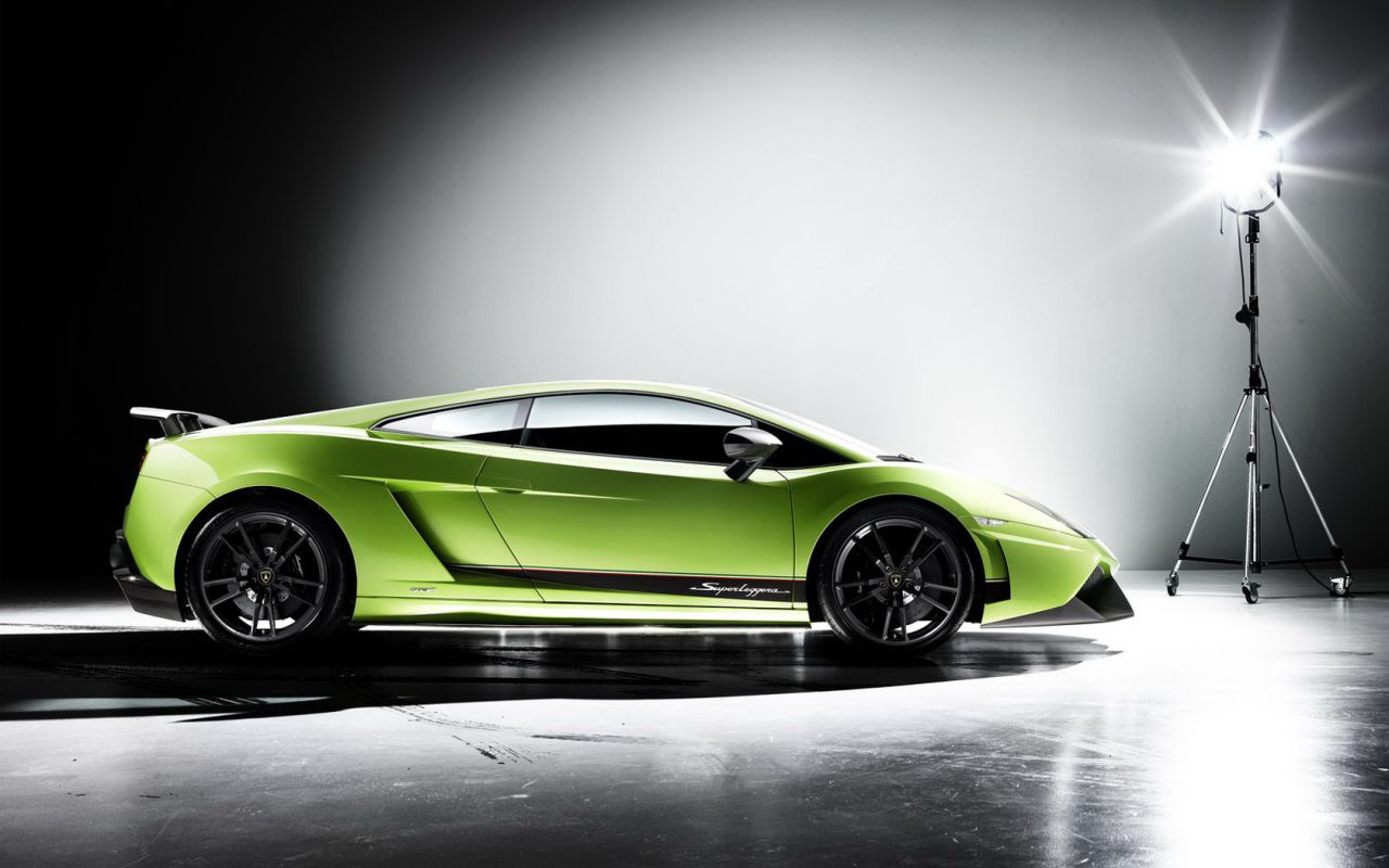 Gallardo Superleggera Side View Spotlight Wallpaper 1280x800