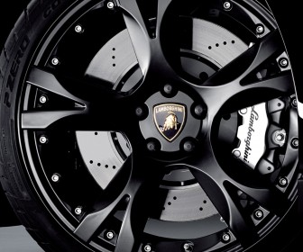 Lamborghini Wheel Closeup Wallpaper