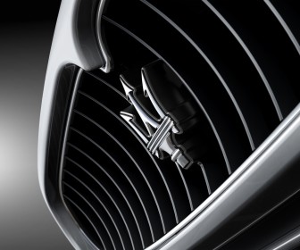 Maserati Gran Turismo Emblem Closeup Wallpaper