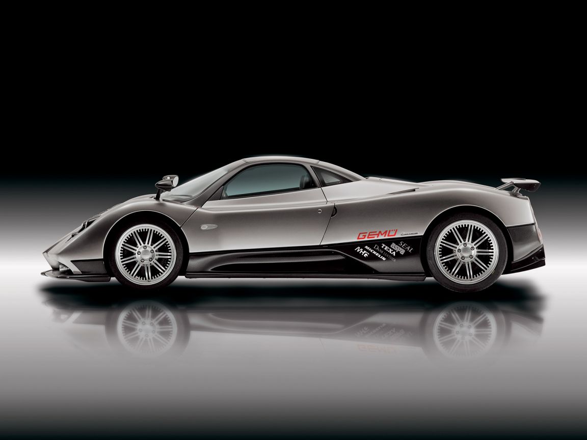 Pagani Zonda Side View Wallpaper 1152x864