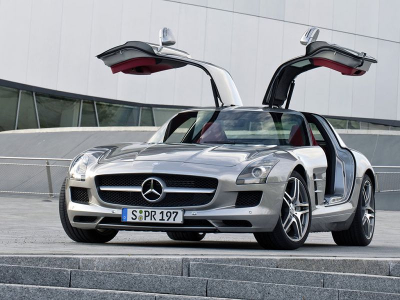 Sls Amg Front View Doors Open Wallpaper 800x600