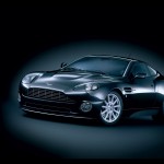 Vanquish V12 Front Side View Wallpaper