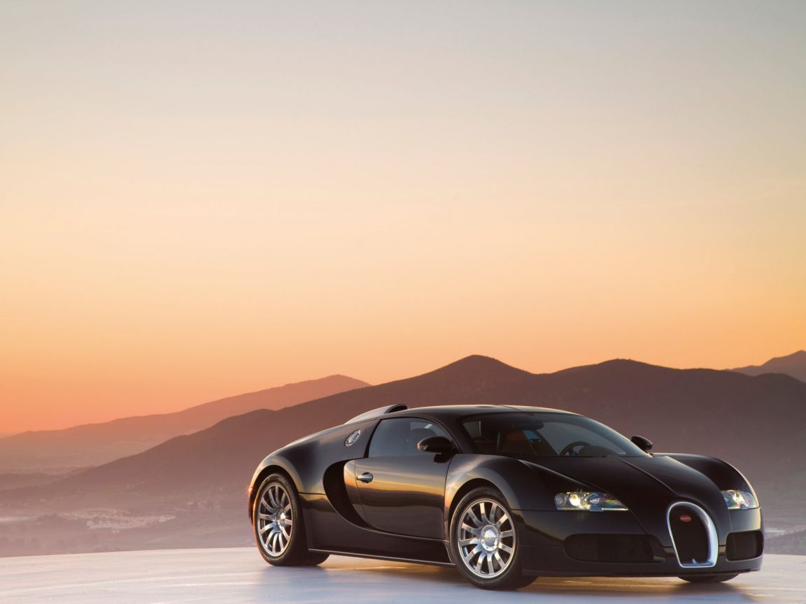 Veyron Black Front Side Sunset Wallpaper 1152x864