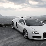 Veyron White Front High Angle Wallpaper