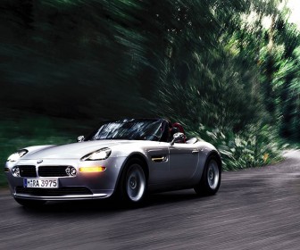 Z8 Driving Front Angle Wallpaper