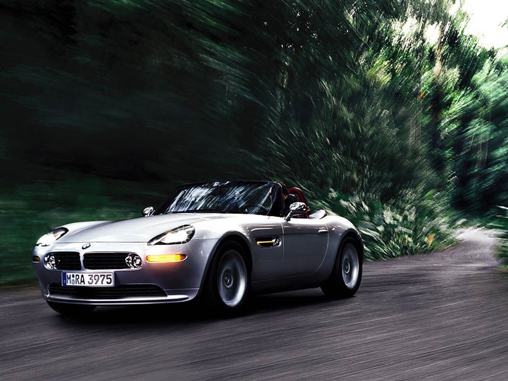 Z8 Driving Front Angle Wallpaper 1024x768