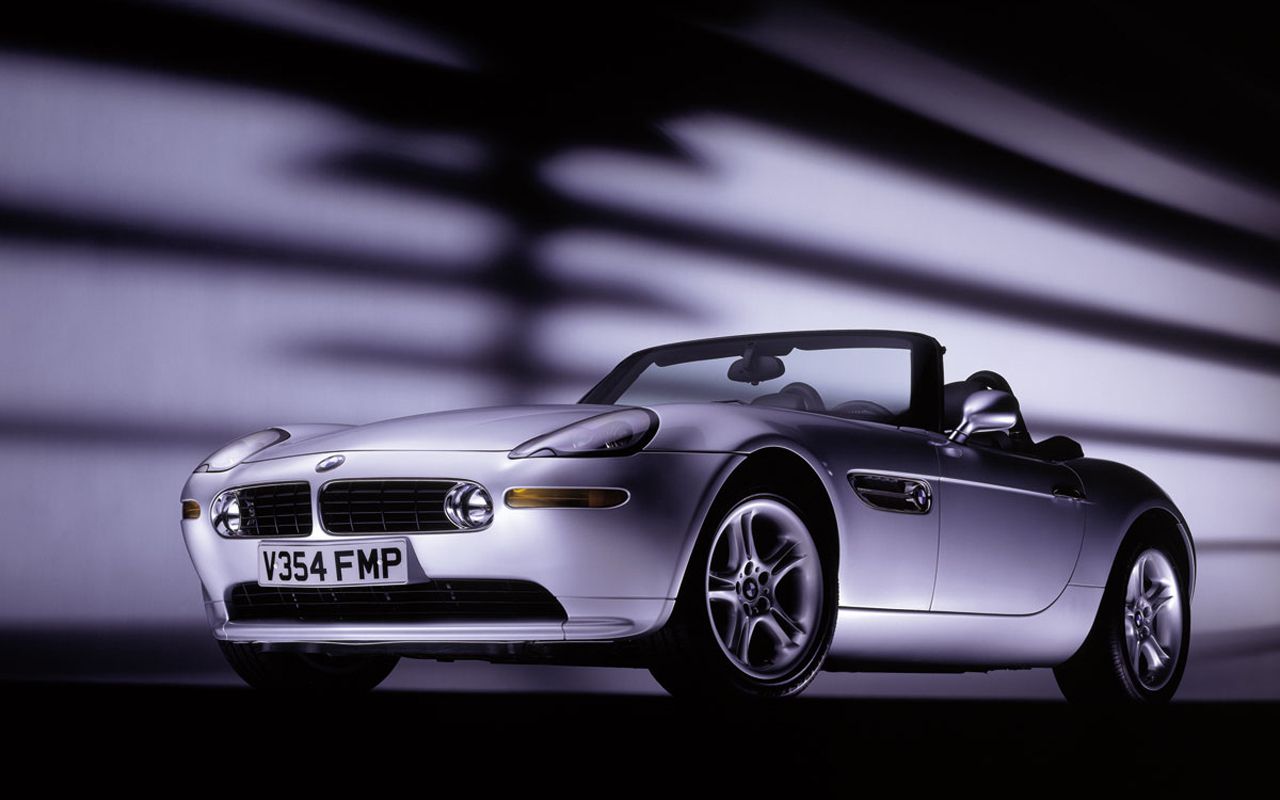 Z8 Roadster Front Low Angle Wallpaper 1280x800