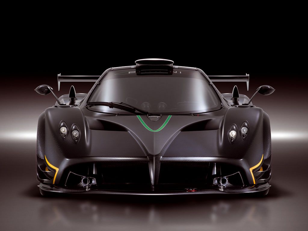 Zonda R Front View Wallpaper 1024x768