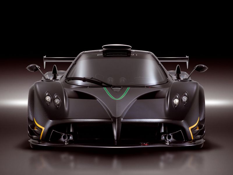 Zonda R Front View Wallpaper 800x600